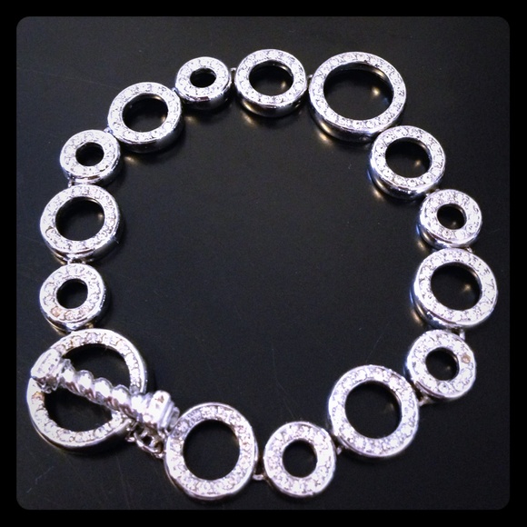 Elegant Evening Bracelet with Crystal Detail