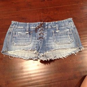 Abercrombie short