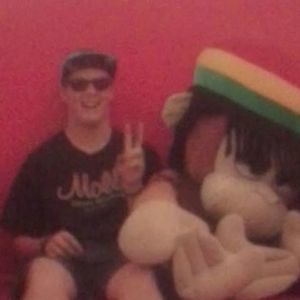 Meet your Posher, Cameron