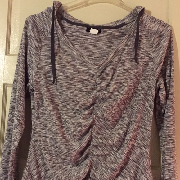 Hooded black and white top worn 2 times