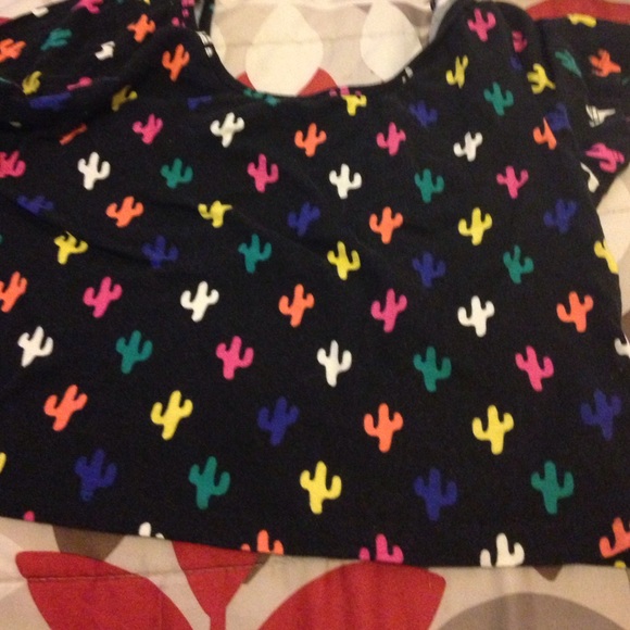 Crop t-shirt