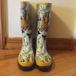 The Sak Rainboots Size 8 Hardly Worn