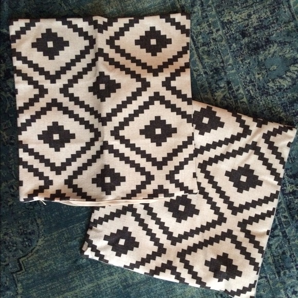 Black and Canvas geometric print pillowcases.