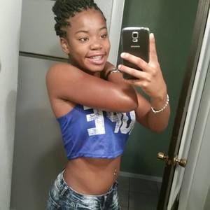 Meet your Posher, Quééñ