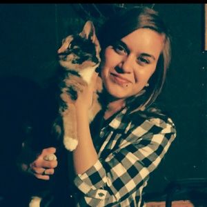 Meet your Posher, Jenn