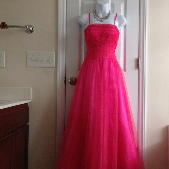 Gorgeous special occasion dress