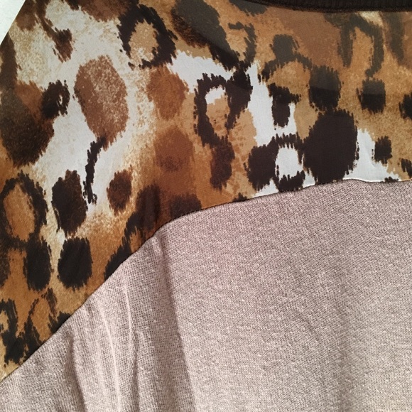 Cheetah detailed Dolmon Sweater - Picture 3 of 3