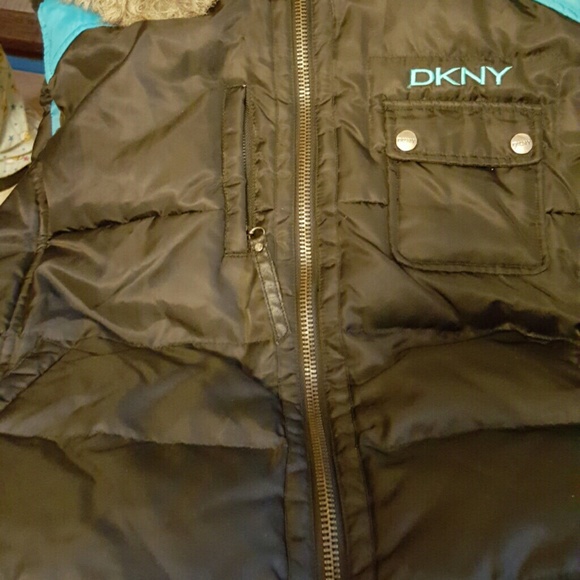 vest w/hoodie - Picture 1 of 3