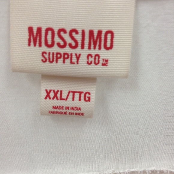 ✨SOLD✨Mossimo peasant top with an Aztec pattern. - Picture 4 of 4