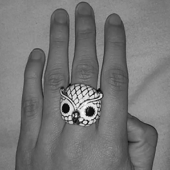 Owl ring. Size:6
