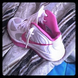 Nike Zoom Elite "Breast Cancer" sneakers