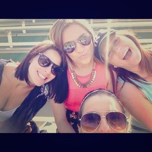 Meet your Posher, Dani