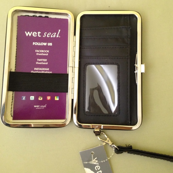 Wallet - Picture 3 of 4