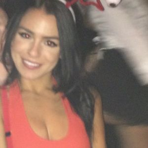 Meet your Posher, Ariella