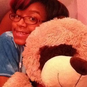 Meet your Posher, Holli