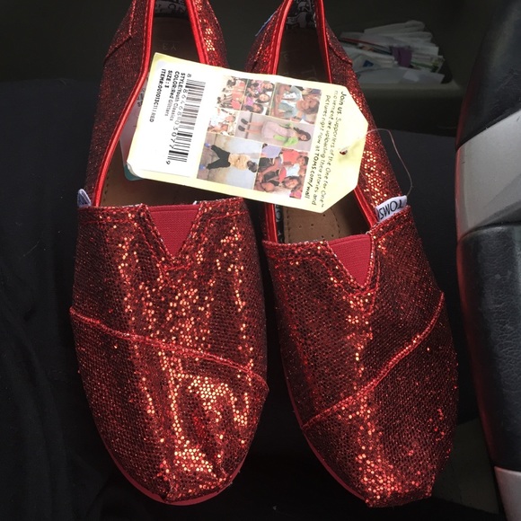 Red glitter Toms sz3 new