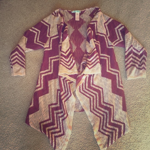 Maroon and beige sweater. Aztec  pattern