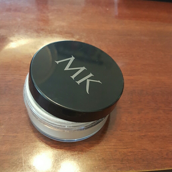 Translucent Powder