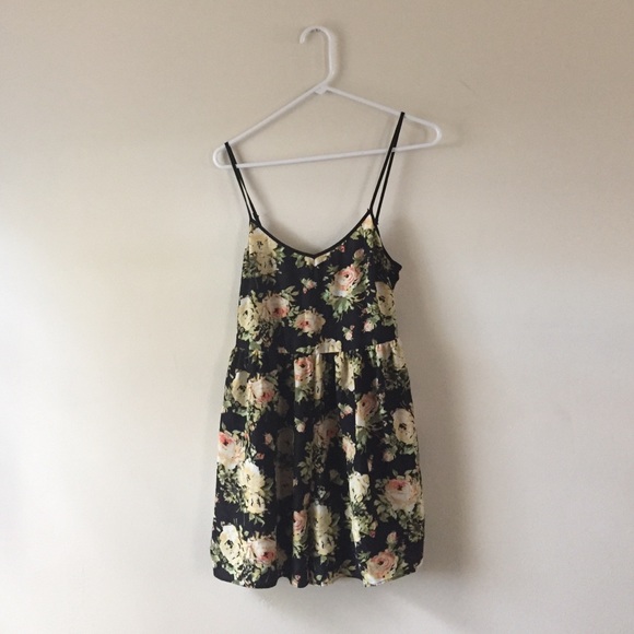 Urban Outfitters Pants - floral romper