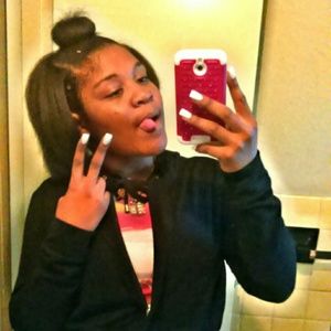 Meet your Posher, Layonna