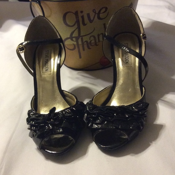 Steve Madden Shoes (DP BIN) - Picture 2 of 4