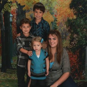 Meet your Posher, Kayla