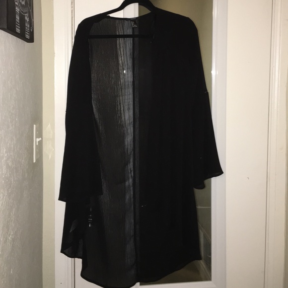 Long black kimono with 3/4 length sleeves
