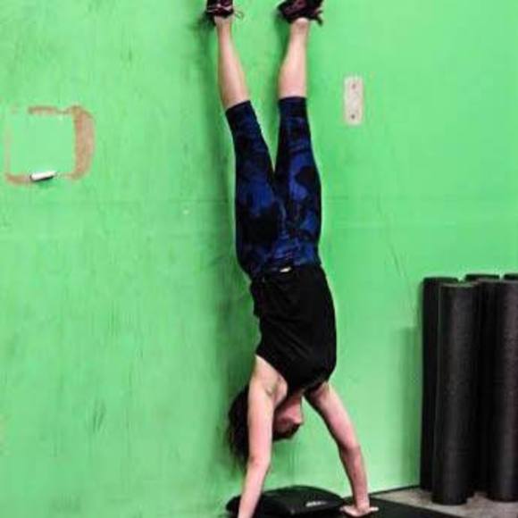 Meet your Posher, Sarah - Picture 1 of 1