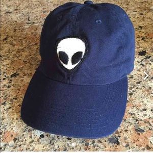 Brandy Melville alien hat BNWT
