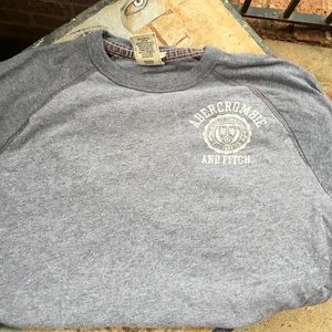 Vintage Abercrombie and Fitch baseball tee