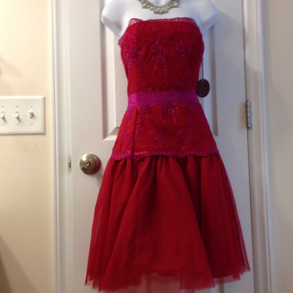 Marchesa Dresses & Skirts - Special occasion dress