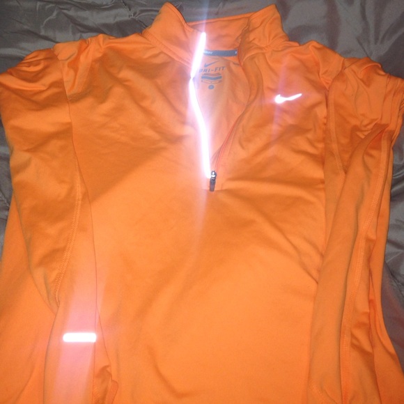 Nike - Picture 1 of 1