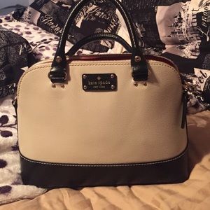 Black & white Kate spade purse