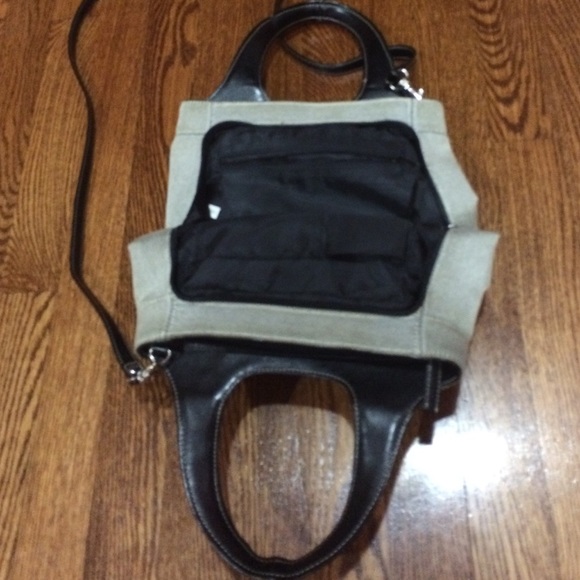Cute bag. - Picture 3 of 3