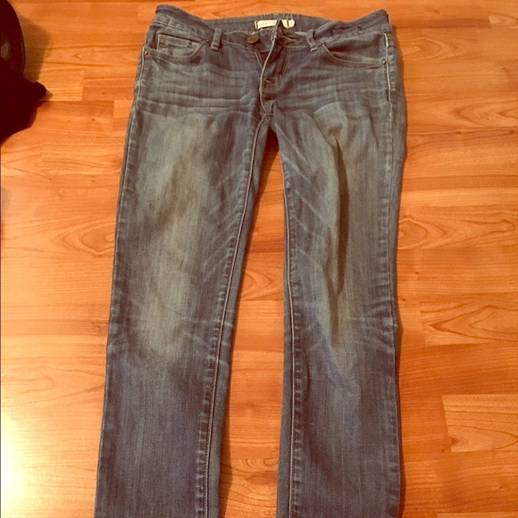 Bullhead skinny jeans