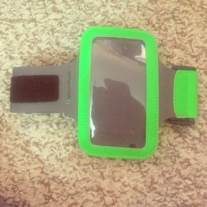 iPhone 4 performance band