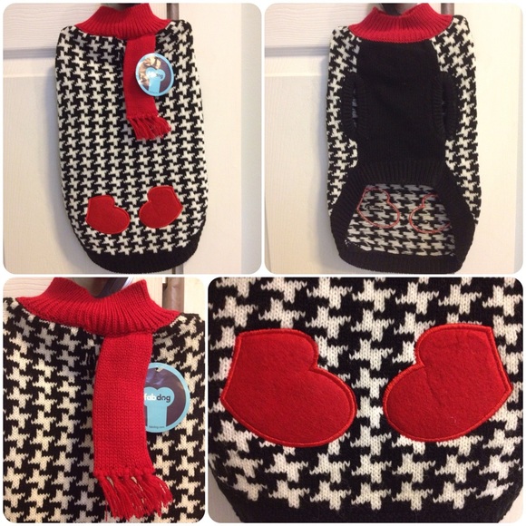 Houndstooth Heart Dog Sweater, NEW never used