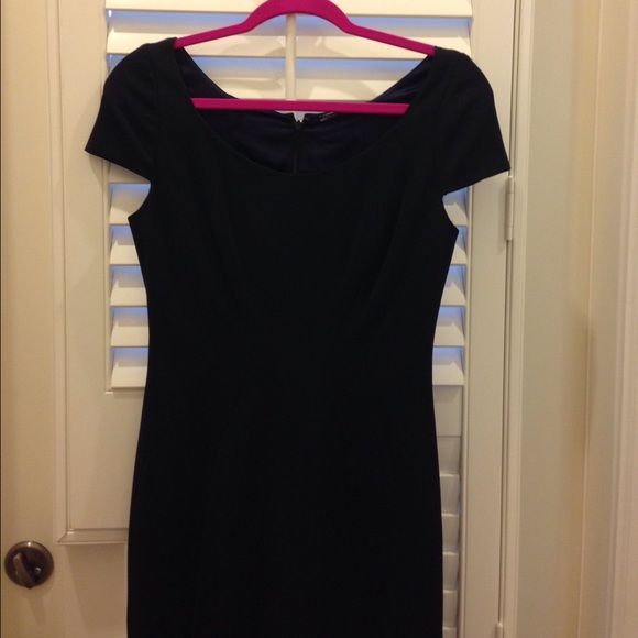 Elie Tahari Black Dress