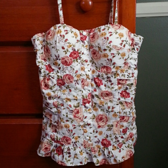Spaghetti strap top - Picture 1 of 2