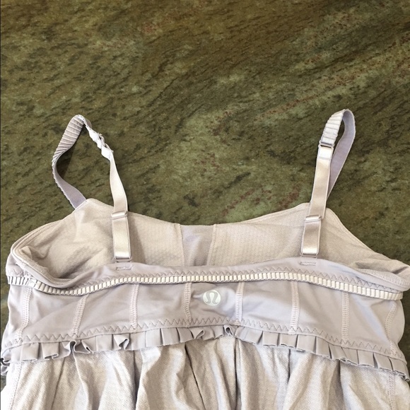 Lulu lemon top