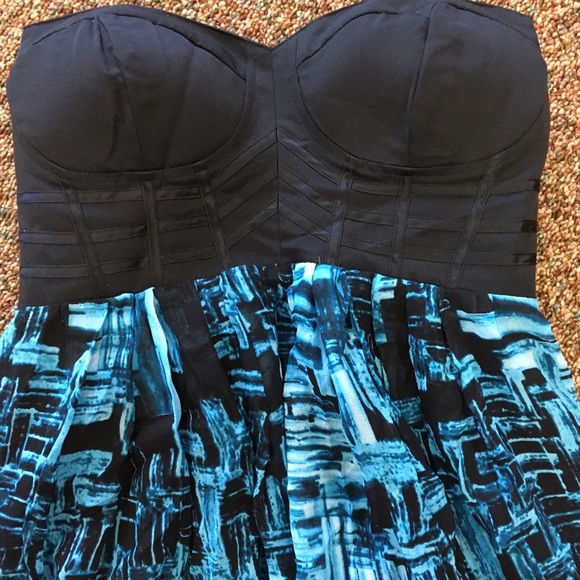 Black & Blue Mini Bebe Dress - Picture 4 of 4