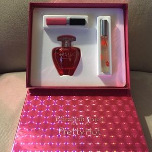 Elizabeth Arden Pretty Hot Gift Set