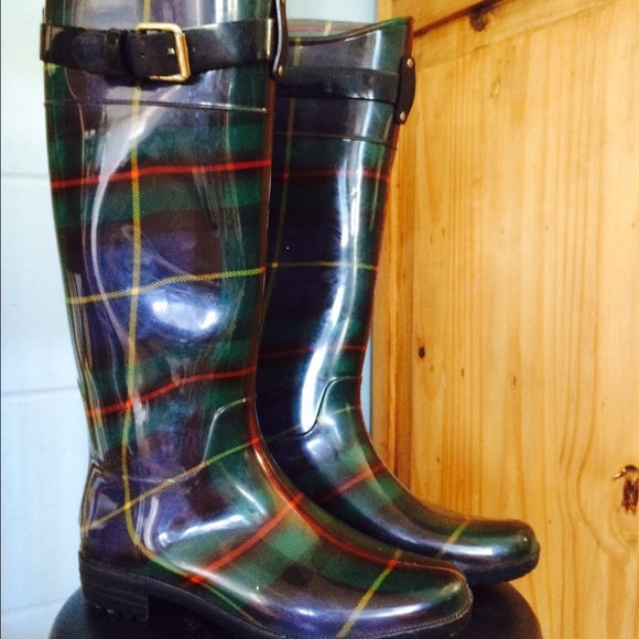 Ralph Lauren Shoes - LAUREN Ralph Lauren plaid rain boots!!!💕