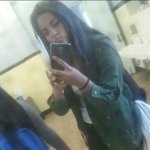 Meet your Posher, Michelle