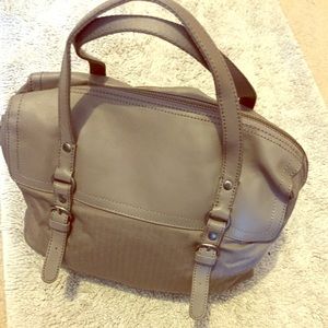 GAP TOTE (large)