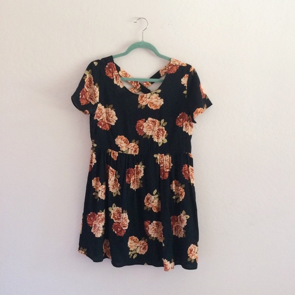 f21 Autumn floral baby doll dress