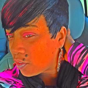 Meet your Posher, Erika