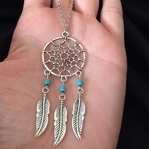Jewelry - Dream Catcher Necklace silver tone