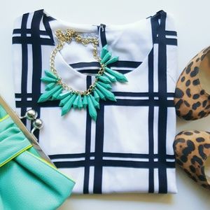 Brand New Grid Top Size L/XL