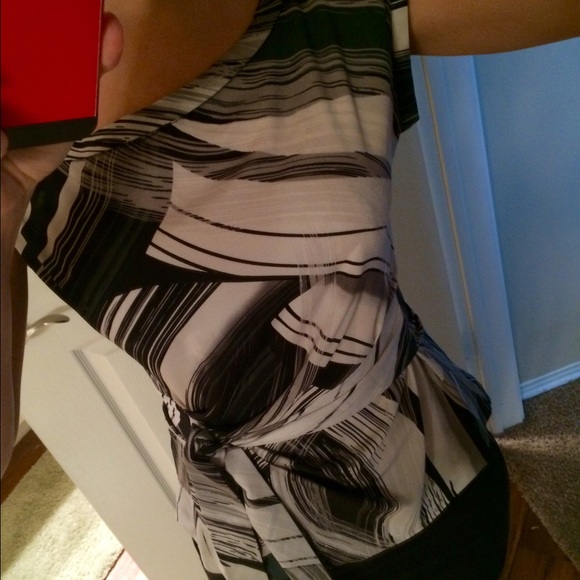 New York and company professional blouse.